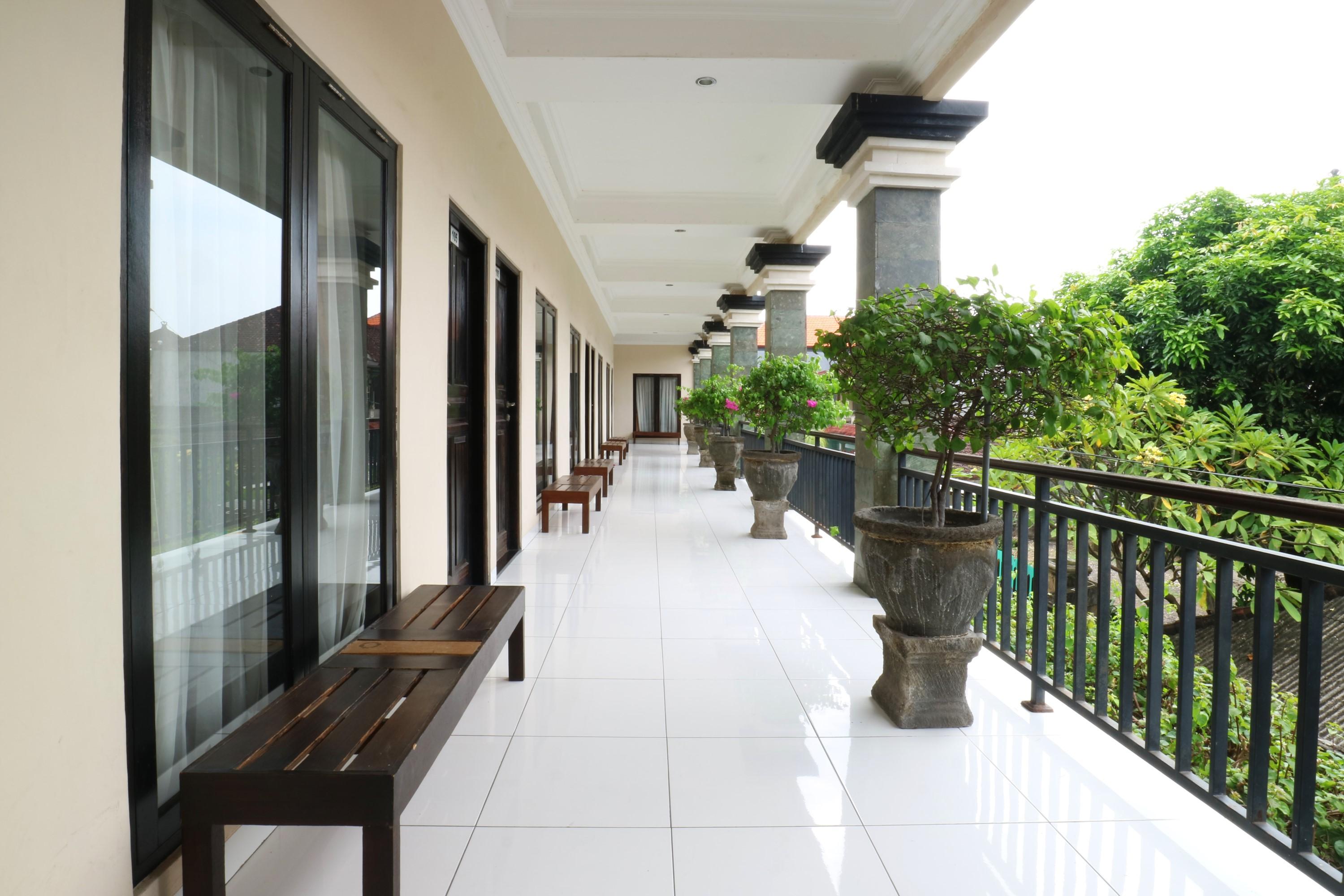 Warapsari Kuta